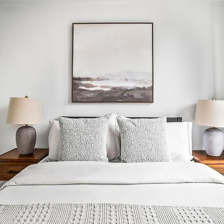 Modern 2-Br With Southern Views New York Exterior photo