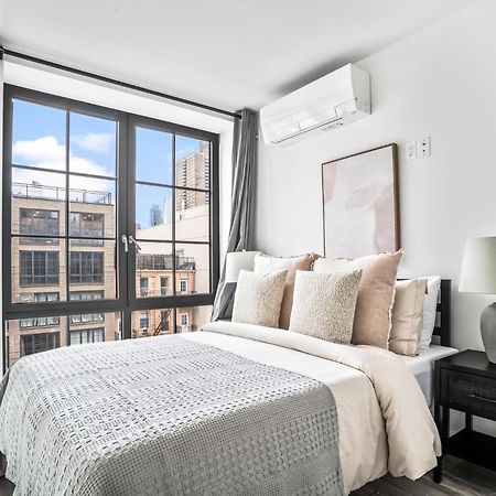 Modern 2-Br With Southern Views New York Exterior photo